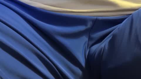 Snapshot of intressiert chatting on 12, 3, 2025 intressiert online show from 12, 3, 2025