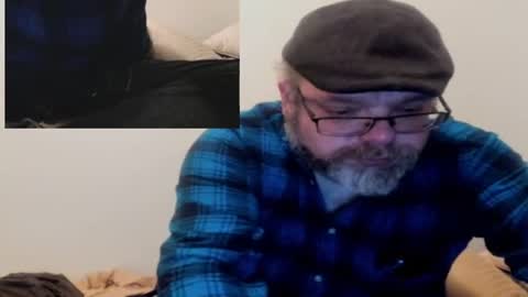 Snapshot of iowalaserbear chatting on 5, 2, 2025 iowalaserbear online show from 5, 2, 2025