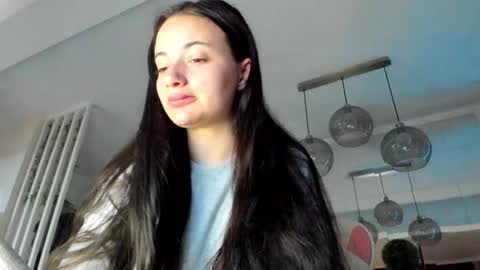 Snapshot of irenevon chatting on 15, 10, 2025 Ir s room online show from 15, 10, 2025