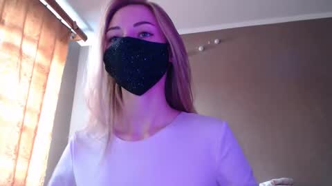 Lily online show from 18, 9, 2025