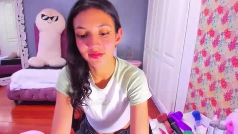 Iris online show from 25, 1, 2025