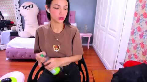 Iris online show from 22, 2, 2025