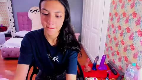 Iris online show from 3, 3, 2025