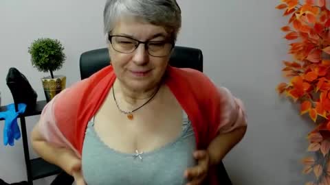 I R I S online show from 6, 2, 2025