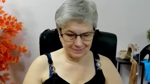 I R I S online show from 15, 9, 2025