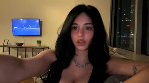 Snapshot of irisbabyyyyyyy chatting on 20, 7, 2026 irisbabyyyyyyy online show from 20, 7, 2026