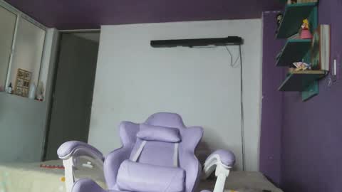 Camilla online show from 27, 2, 2025