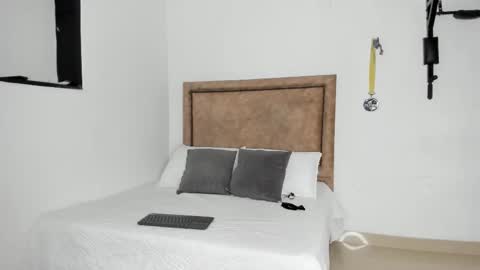 Iris Fit online show from 10, 10, 2025