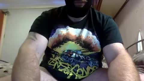 Snapshot of irishadz chatting on 16, 11, 2025 irishadz online show from 16, 11, 2025