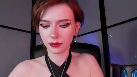 Miss Iris Fansly Miss Iris new inst.  online show from 13, 12, 2024