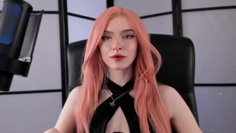 Miss Iris Fansly Miss Iris new inst.  online show from 27, 2, 2025