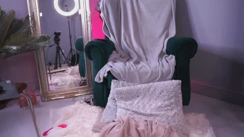 Maria online show from 30, 12, 2024