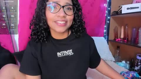 Snapshot of iriss_25 chatting on 30, 1, 2025 iris online show from 30, 1, 2025