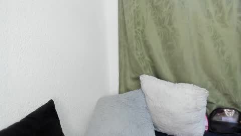 Snapshot of iriss_25 chatting on 24, 2, 2025 iris online show from 24, 2, 2025