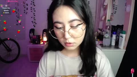 Iris  online show from 14, 11, 2025