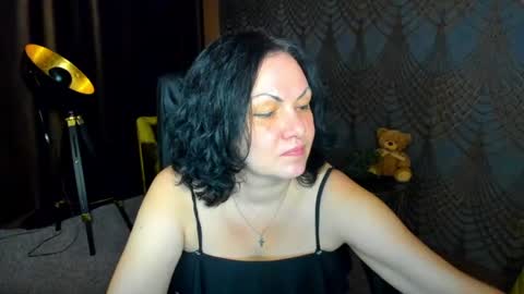 Snapshot of irissmoon1 chatting on 5, 7, 2026 Iris online show from 5, 7, 2026
