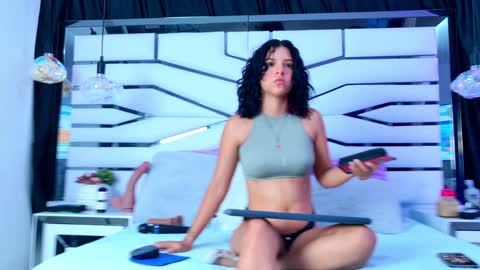 Iris online show from 4, 2, 2025