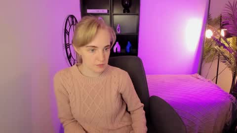 Snapshot of irmaronn chatting on 6, 4, 2026 Irma online show from 6, 4, 2026