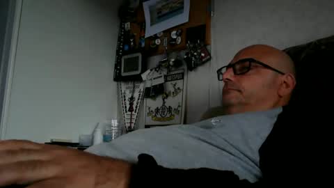 Snapshot of ironkokkk chatting on 13, 10, 2025 Ironkokkk online show from 13, 10, 2025