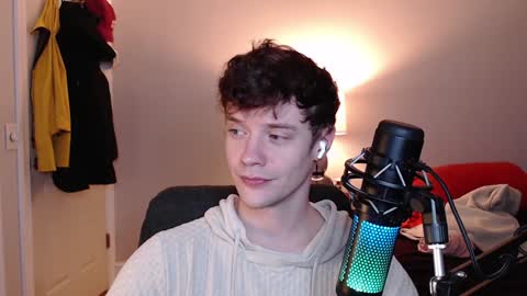 Snapshot of ironthud chatting on 11, 12, 2024 Sam online show from 11, 12, 2024