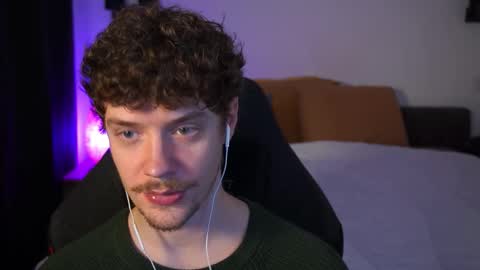 Snapshot of ironthud chatting on 6, 10, 2025 Sam online show from 6, 10, 2025