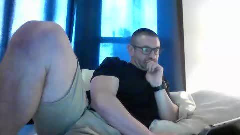 ironwolf523968 online show from 4, 4, 2026