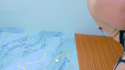 Snapshot of irresistiblemilf chatting on 20, 11, 2025 Sandy online show from 20, 11, 2025