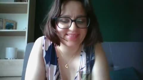 Snapshot of irresistibleparis chatting on 22, 6, 2026 Paris online show from 22, 6, 2026