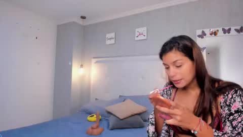 is_a_bell online show from 8, 10, 2025