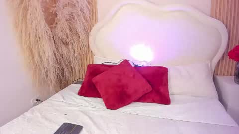 isa_croft online show from 16, 6, 2026
