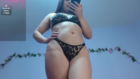 Snapshot of isa_jones1 chatting on 30, 1, 2025 isa_jones1 online show from 30, 1, 2025