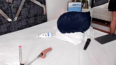 oIssaJonneso online show from 14, 3, 2026