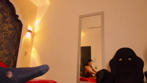 Snapshot of isa_little_star chatting on 21, 1, 2025 Isa online show from 21, 1, 2025