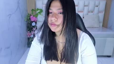 Snapshot of isa_s chatting on 27, 5, 2026 Isa online show from 27, 5, 2026