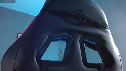 isa_salvatore online show from 2, 10, 2025