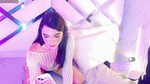 Snapshot of isa_villa chatting on 12, 5, 2026 isa online show from 12, 5, 2026