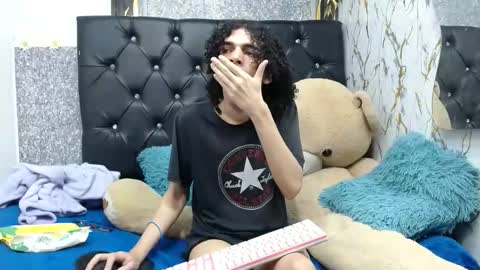 Snapshot of isa_x18 chatting on 5, 6, 2026 isa_x18 online show from 5, 6, 2026