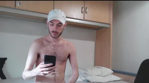 Isaac99c online show from 10, 2, 2026