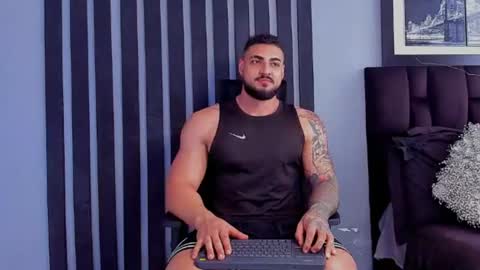 Isaac online show from 6, 8, 2026