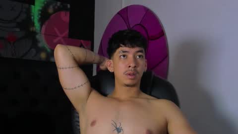 isaac_cryston online show from 4, 11, 2025