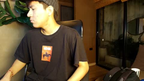 isaac_grimm online show from 1, 3, 2026