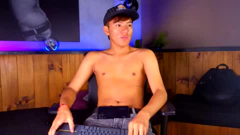 isaac_grimm online show from 22, 3, 2026