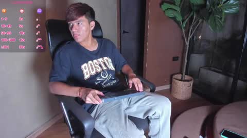 isaac_grimm online show from 26, 3, 2026