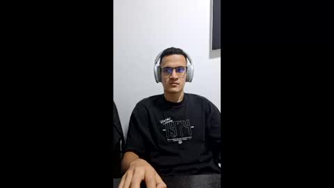 Isaac online show from 5, 3, 2026