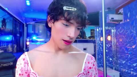 isaacnova online show from 5, 6, 2026