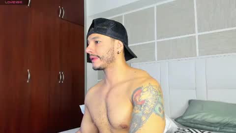Isaac Surez online show from 13, 7, 2026