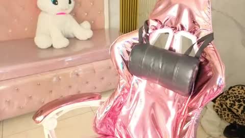 isabeau_s online show from 23, 6, 2026