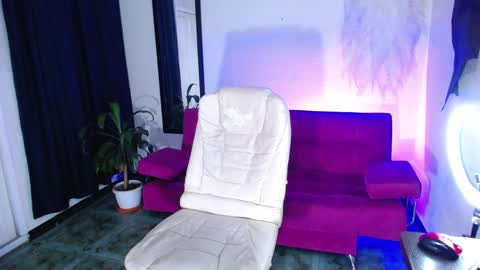 isabel online show from 24, 2, 2026