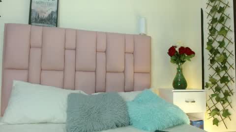 I S A online show from 9, 1, 2025