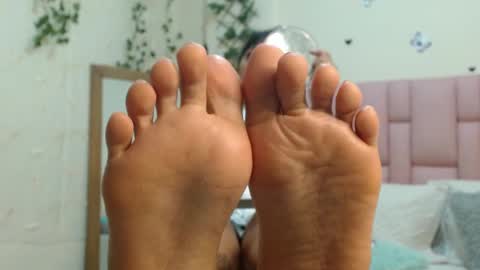 I S A online show from 25, 9, 2025